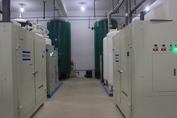 主氧源-低壓無油醫(yī)用分子篩制氧設備